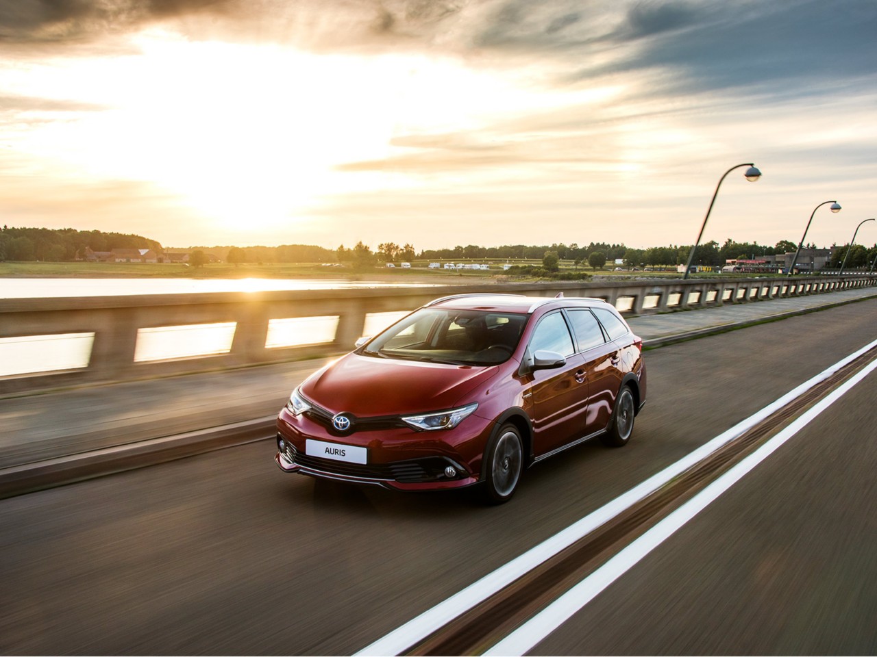 Toyota Auris Touring Sports Kombi