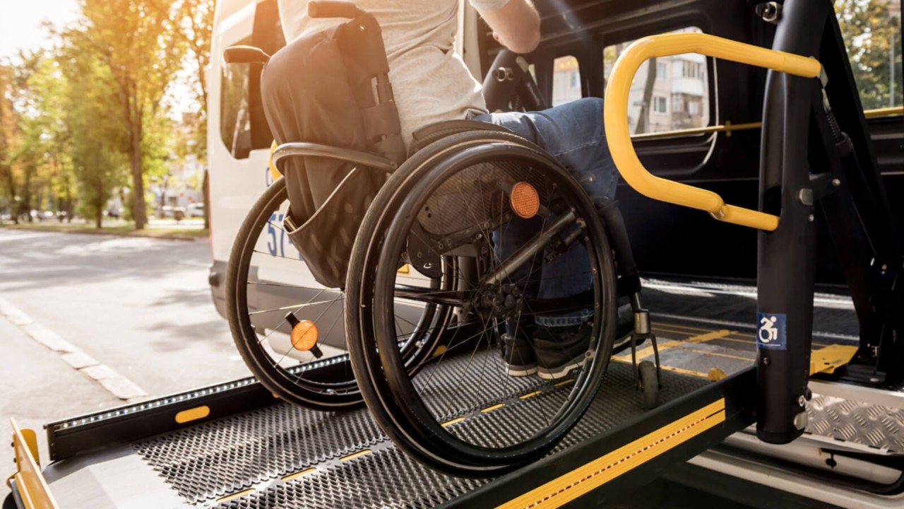 Dofinansowanie na samochód dla niepełnosprawnych | TOYOTA | Wózek infwalidzki